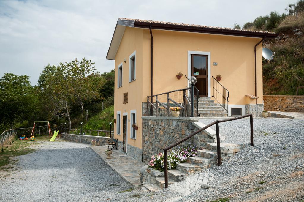 Azienda Agrituristica La Casetta Del Pollino Морманно Экстерьер фото